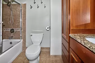 N39W5483 Wilshire Dr, Cedarburg, WI 53012 - Photo 17