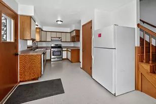 N39W5483 Wilshire Dr, Cedarburg, WI 53012 - Photo 7