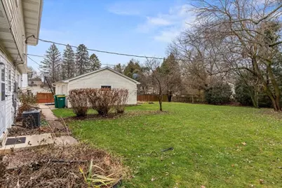 N39W5483  Wilshire Dr, Cedarburg, WI 53012 - Photo 21