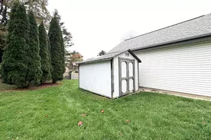 198 Cramer Ave, Dousman, WI 53118 - Photo 45