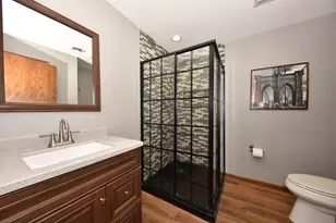 W213N16501 Glen Brooke Dr, Jackson, WI 53037 - Photo 15