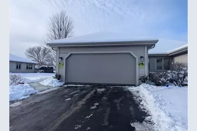 W174N8125  Shady Ln, Menomonee Falls, WI 53051 - Photo 21