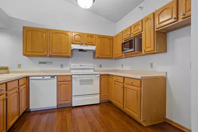 2145  Broken Hill Rd #8, Waukesha, WI 53188 - Photo 13