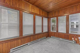 1806 E Newberry Blvd, Milwaukee, WI 53211 - Photo 11