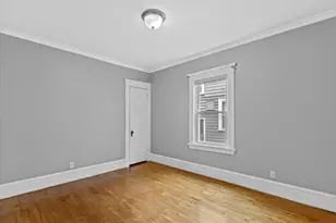 1806 E Newberry Blvd, Milwaukee, WI 53211 - Photo 7