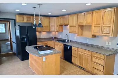 6233 S Avalon St, Milwaukee, WI 53221 - Photo 17