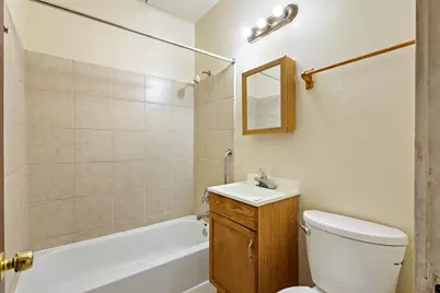 2613 W Capitol Dr, Milwaukee, WI 53206 - Photo 19