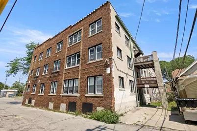 2613 W Capitol Dr, Milwaukee, WI 53206 - Photo 5