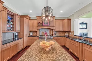 106 Michigan Ct, Racine, WI 53402 - Photo 13