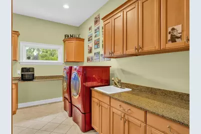 106  Michigan Ct, Racine, WI 53402 - Photo 29