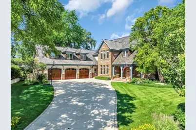 106  Michigan Ct, Racine, WI 53402 - Photo 5