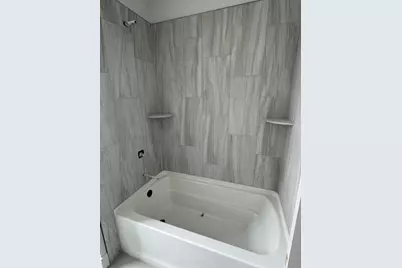 N75W24746  Lauren Dr, Sussex, WI 53089 - Photo 3