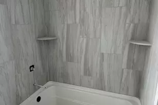 N75W24746 Lauren Dr, Sussex, WI 53089 - Photo 3