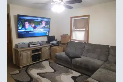 1617  Ohio St, Racine, WI 53405 - Photo 5