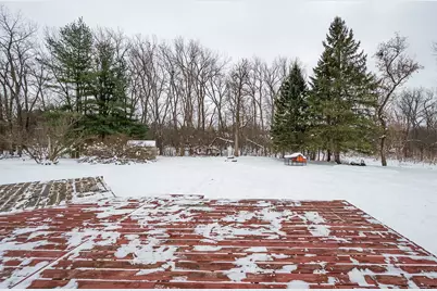 517  Fox Knoll Dr, Racine, WI 53185 - Photo 33