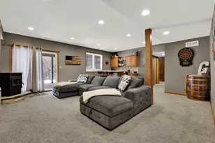 363 Hickory Dr, Fredonia, WI 53021 - Photo 17