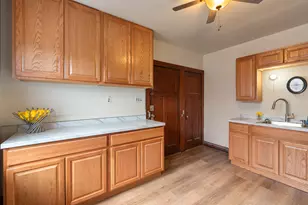 2661 N 39th St, Milwaukee, WI 53210 - Photo 15