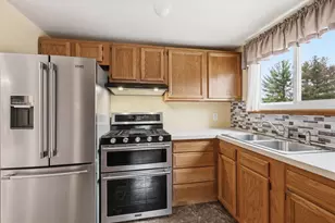 W7109 Dakota Ave, Springfield, WI 53964 - Photo 15