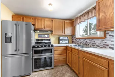 W7109  Dakota Ave, Springfield, WI 53964 - Photo 11