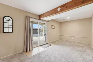 W7109 Dakota Ave, Springfield, WI 53964 - Photo 5