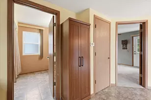 W7109 Dakota Ave, Springfield, WI 53964 - Photo 17