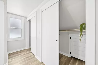 2201  Lakeshore Dr, Racine, WI 53139 - Photo 19