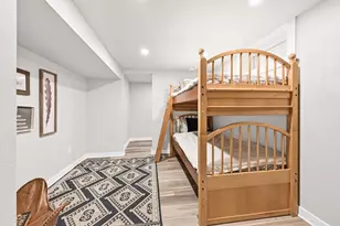 2201 Lakeshore Dr, Racine, WI 53139 - Photo 33