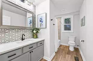 2201 Lakeshore Dr, Racine, WI 53139 - Photo 23