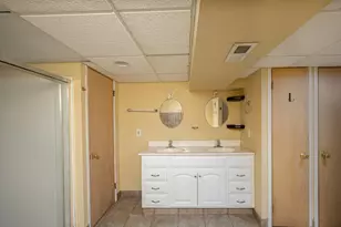 4640 W Brentwood Ct, Milwaukee, WI 53223 - Photo 29