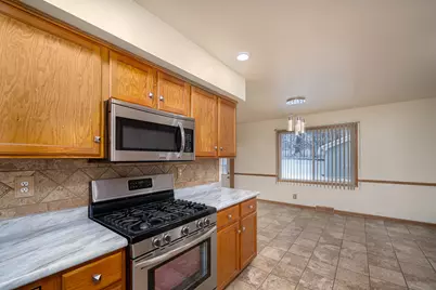 4640 W Brentwood Ct, Milwaukee, WI 53223 - Photo 21