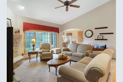 26545  Nordic Ridge Dr, Racine, WI 53185 - Photo 13