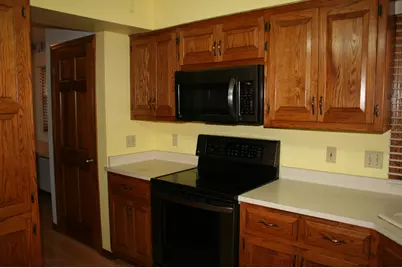 3427 E Elmwood Dr, Racine, WI 53405 - Photo 15