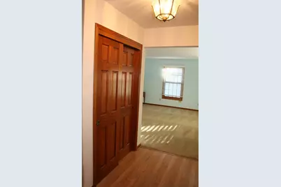 3427 E Elmwood Dr, Racine, WI 53405 - Photo 3