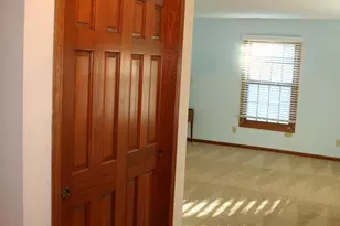 3427 E Elmwood Dr, Racine, WI 53405 - Photo 3