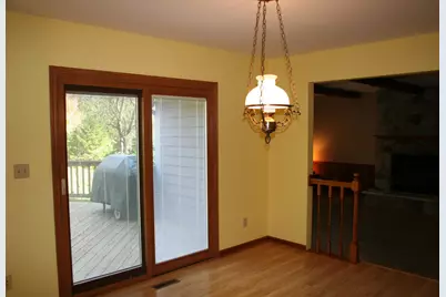 3427 E Elmwood Dr, Racine, WI 53405 - Photo 11