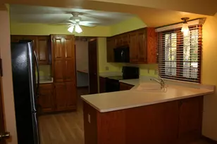 3427 E Elmwood Dr, Racine, WI 53405 - Photo 13