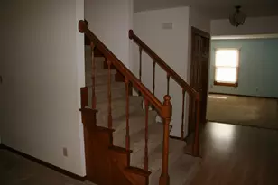 3427 E Elmwood Dr, Racine, WI 53405 - Photo 9