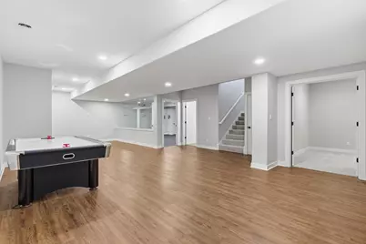 W229N3655  Sterling Ct, Pewaukee, WI 53072 - Photo 27