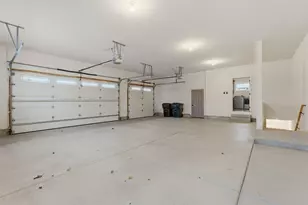 W229N3655 Sterling Ct, Pewaukee, WI 53072 - Photo 35