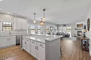 208 Potter Rd, Elkhorn, WI 53121 - Photo 9