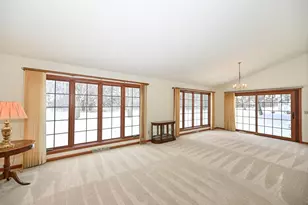 7713 W Terrace Dr, Franklin, WI 53132 - Photo 7