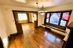 2043 S 81st St, West Allis, WI 53219 - Photo 25