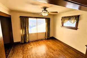 2043 S 81st St, West Allis, WI 53219 - Photo 27