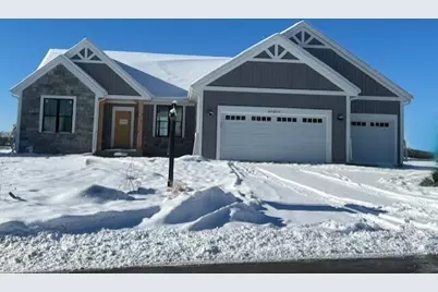 W251N2413  Valleyview Cir, Pewaukee, WI 53072 - Photo 1
