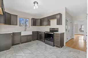 202 W Brown Deer Rd, Bayside, WI 53217 - Photo 9