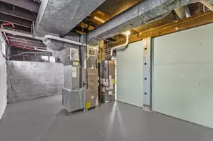 202 W Brown Deer Rd, Bayside, WI 53217 - Photo 27