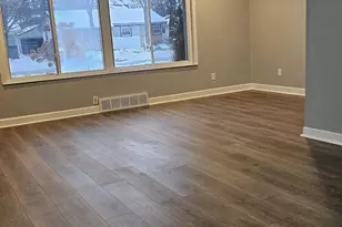 824 S 109th St, West Allis, WI 53214 - Photo 21