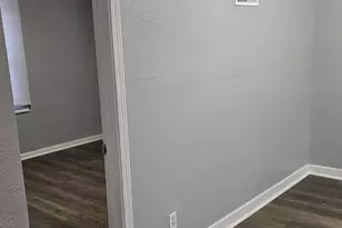 824 S 109th St, West Allis, WI 53214 - Photo 27