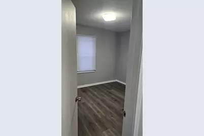 824 S 109th St, West Allis, WI 53214 - Photo 31