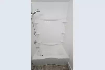 824 S 109th St, West Allis, WI 53214 - Photo 41